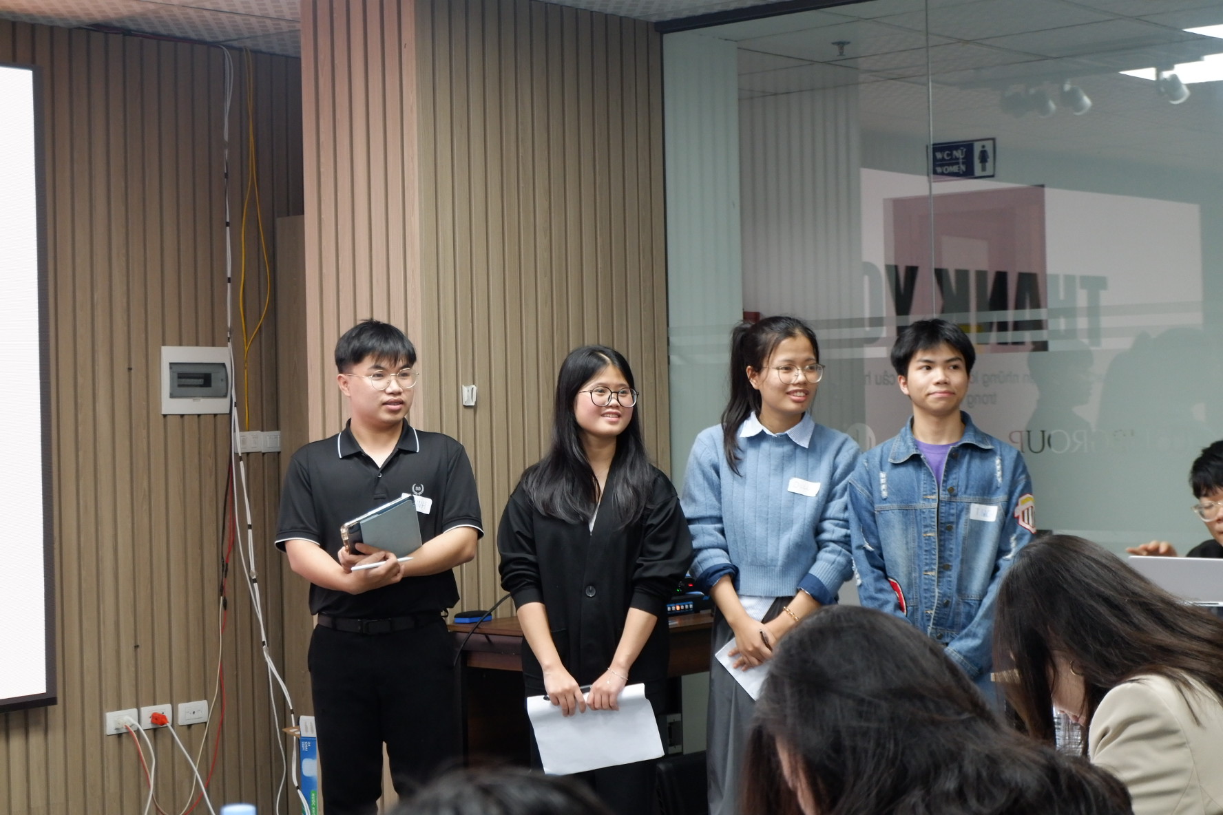 40DC1383-6B03-4E66-9267-E35E60EBFBE8-33532-000007B3317DF334